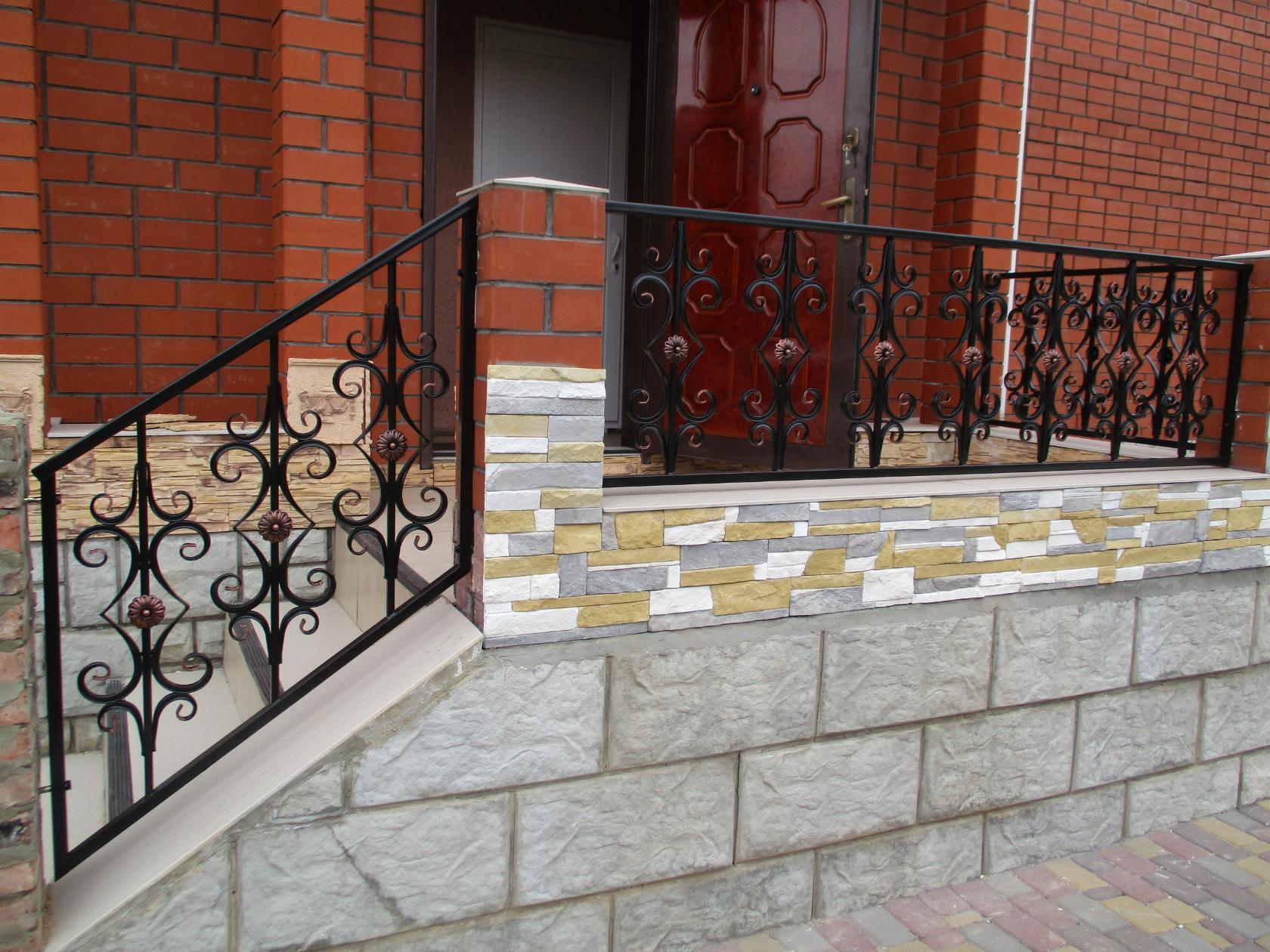 строительный 1 новошахтинск. комбинированные заборы из профнастила. изовол izovol ст50 100 мм 2,88м. минеральная вата izovol. строительный 1 новошахтинск.